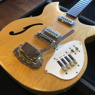 Harmony Rebel w/ Mustache Gold Foil Pickups image 8