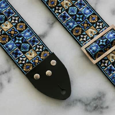 Vintage 70s Blue 'Woodstock' Guitar Strap Replica image 2