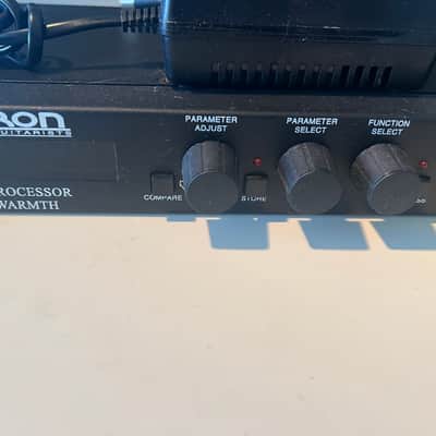 Rocktron MultiValve Tube Series DSP Effects Processor w Tube Warmth. Includes proper power supply and rack mount bolts and washers. image 4