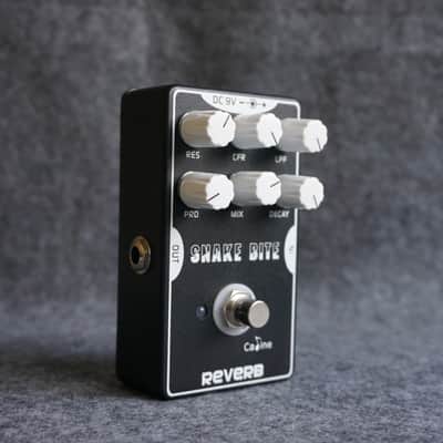 Caline CP-26 Snake Bite Reverb/Delay 2010s - Black image 2