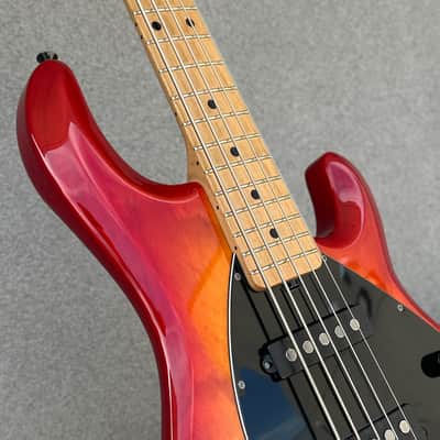 2008 Ernie Ball Music Man StingRay 5 HS Cherry Sunburst w/Case image 4