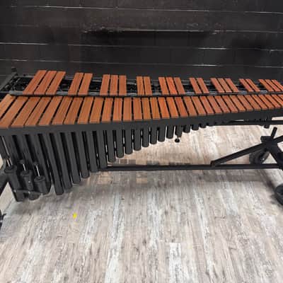Majestic Quantum 4.6 Octave Synthetic Bar Marimba on Field Frame (Preowned MCDC 2025) image 6