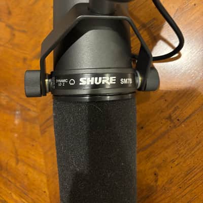 Shure SM7B Cardioid Dynamic Microphone 2001 - Present - Black image 2