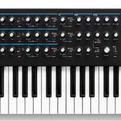 Novation Summit 61-Key Keyboard Synthesizer