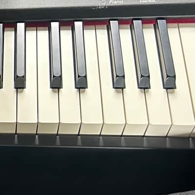 Roland RD-64 64-Key Digital Piano 2013 - Present - Black image 11