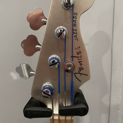 Fender 75th Anniversary Jazz Bass 2021 - Diamond Anniversary image 3