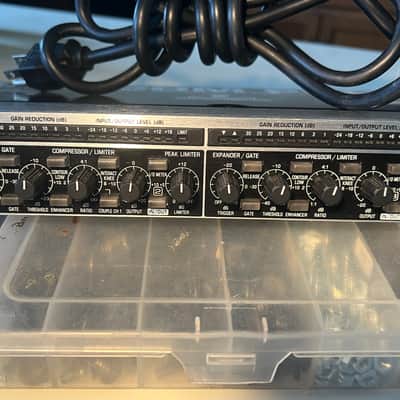 Behringer Multicom Pro-XL MDX4600 4-Channel Audio Interactive Dynamics Processor w IEC power cable & rack mount bolts/washers image 3
