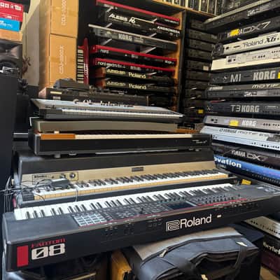 Roland FANTOM-08 88- Weighted Key Workstation Keyboard 2022 //ARMENS//