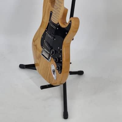 Fender Special Edition Lite Ash Stratocaster - Used image 5