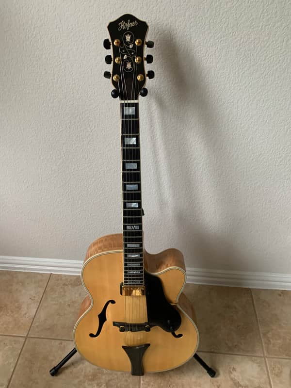 Hofner New President 2001 image 1