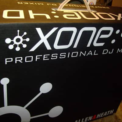 Allen & Heath XONE:4D Universal DJ Controller 2010s - Black image 4