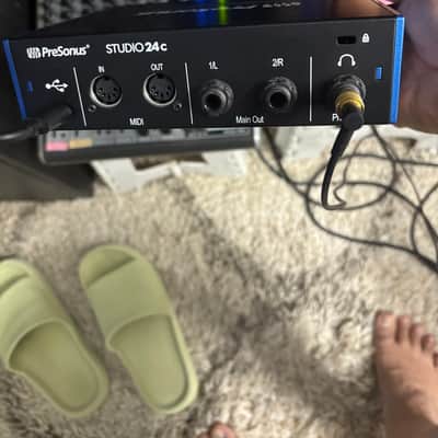 PreSonus Studio 26C 2x4 USB-C Audio / MIDI Interface 2019 - Present - Black image 2