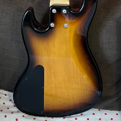 Sadowsky RS5 - Made in Japan 4kg - Sunburst image 5