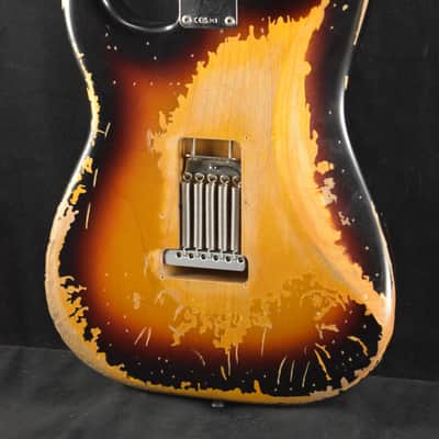 Fender Mike McCready Stratocaster 3-Color Sunburst Rosewood Fingerboard image 9