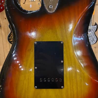 Fender Stratocaster 3-Color Sunburst 1975 Ex Demo image 17