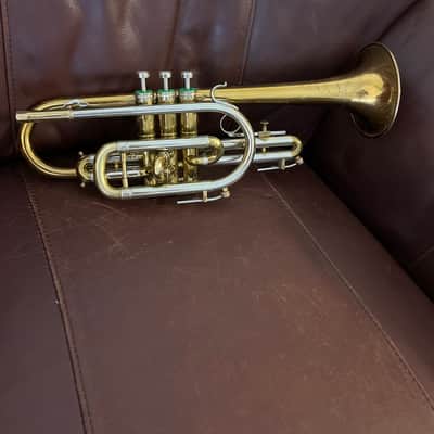 York Super Custom Bb Cornet (1957) SN 201548 image 3