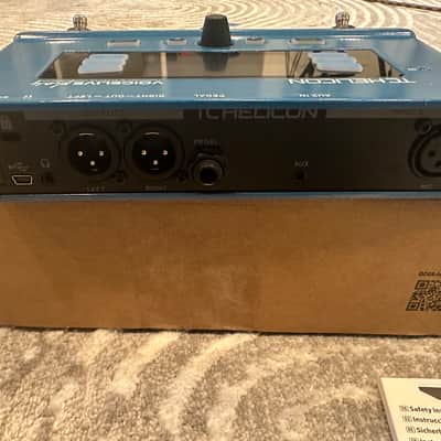 TC Helicon VoiceLive Play 2012 - Present - Blue image 2
