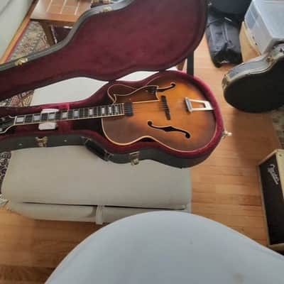 1993 Heritage Eagle Archtop Hollowbody Electric Guitar - Sunburst image 5