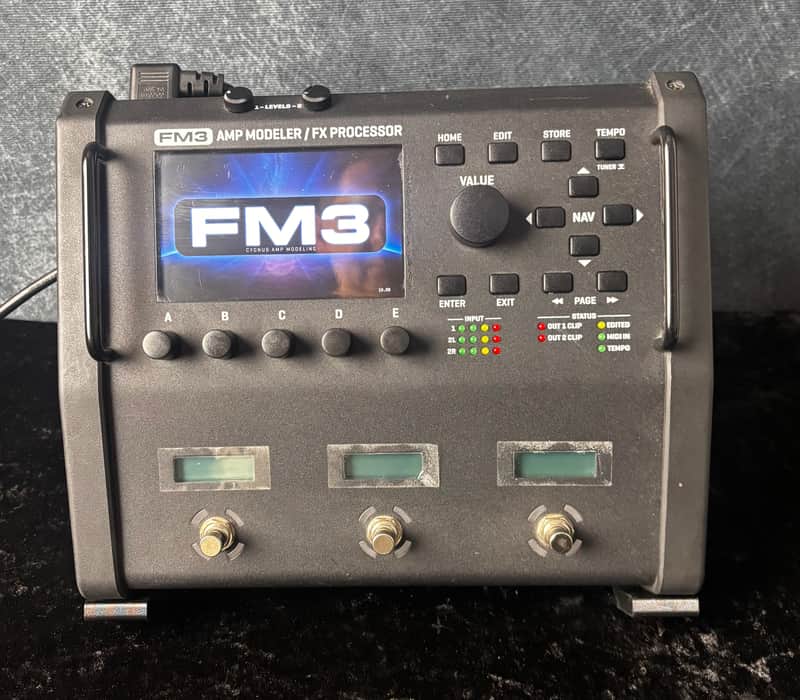 Fractal Audio FM3 Modeller ~ Secondhand image 1