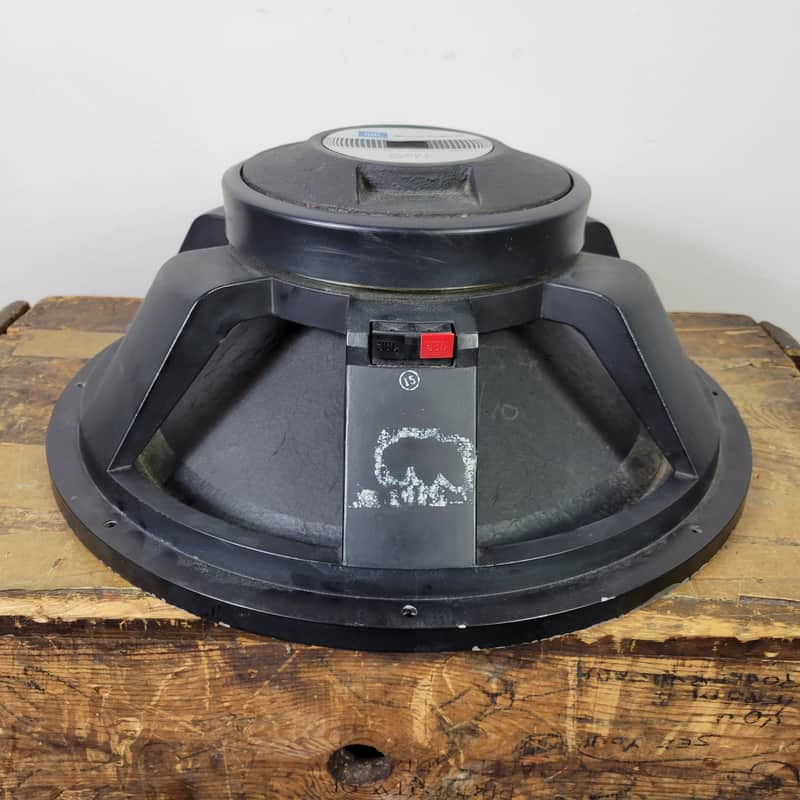 JBL E155-8 18
