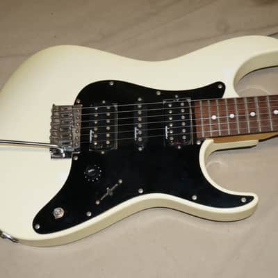 Charvel CSM-1G csm1g HSH Electric Guitar Vintage 1980s White image 2