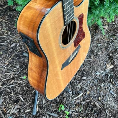 Taylor 710ce Acoustic Guitar (KOA) image 2
