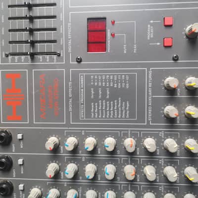 HH Miscara 600w powered mixer 2000s image 2