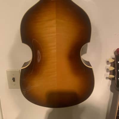 Hofner 500/1 V62 Reissue Sunburst Left handed image 3