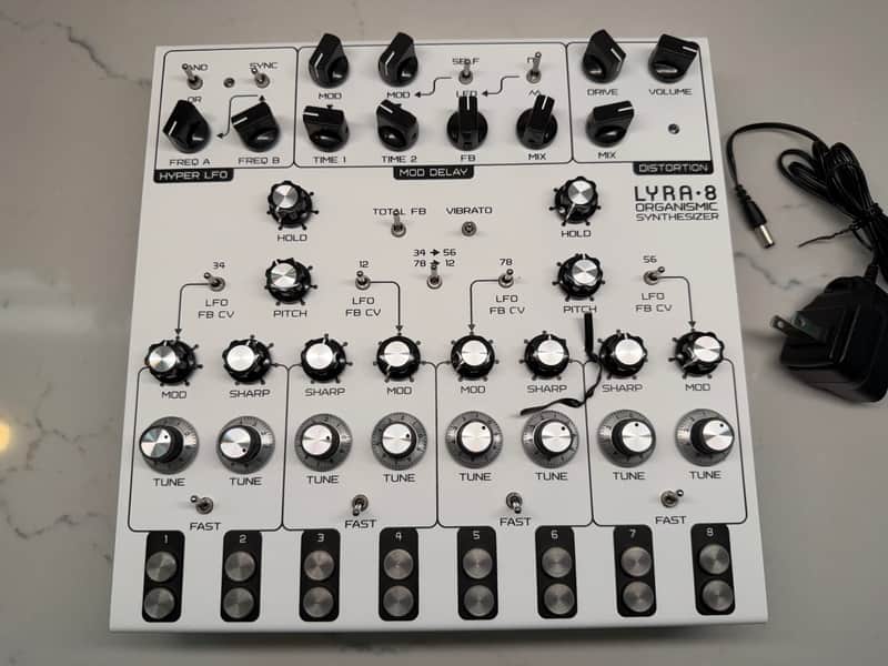 Soma Laboratory Lyra-8 Organismic Synthesizer 2017 - 2020 - White image 1