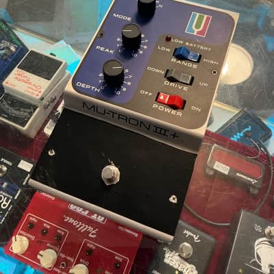 Haz Labs MU-TRON III + 1990’s - Grey,blue-black image 1