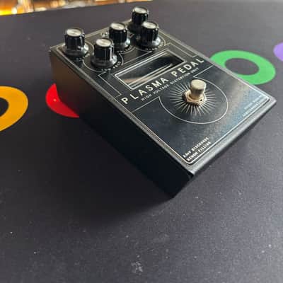 Gamechanger Audio Plasma Pedal High Voltage Distortion Unit 2010s - Black image 2