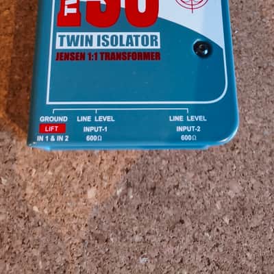 Radial twin isolator New in box Twin isolator image 3