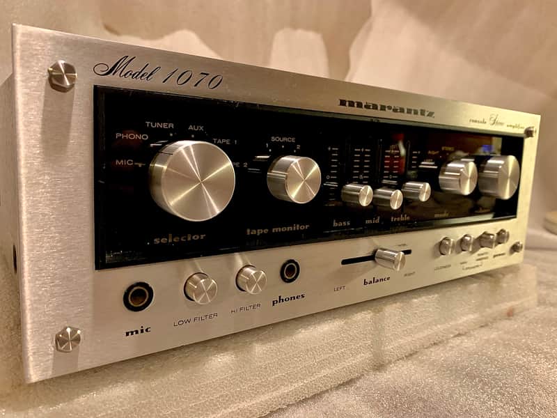 Vintage Marantz 1070 Integrated Amplifier Sounds Awesome! Nice Not Museum Quality image 1