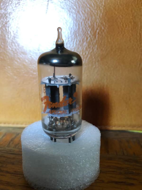 Fender 7025 Low Noise 12AX7 Replacement Tube 98% NOS image 1
