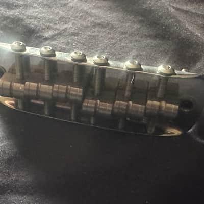 Staytrem 9.5 Bass VI bridge image 3