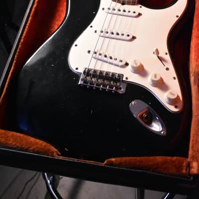 Fender Stratocaster 1966 - Black image 11