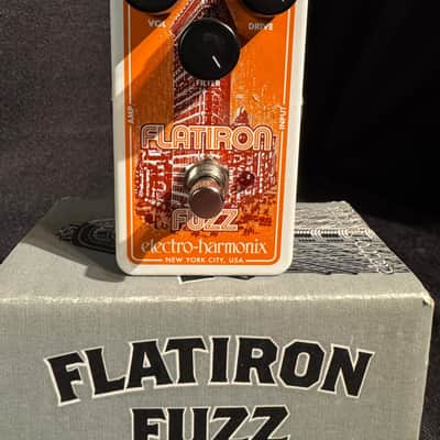 Electro-Harmonix Flatiron fuzz with box image 1