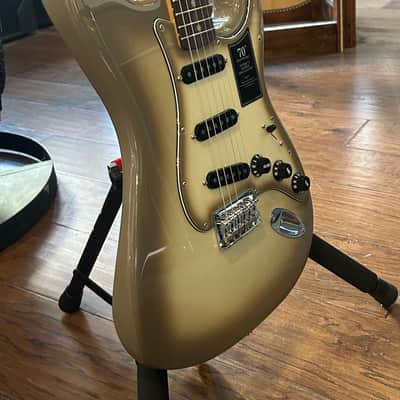 Fender 70th Anniversary Vintera II Antigua Stratocaster 2024/ 7lbs. 9.1oz. #SM241581 image 5