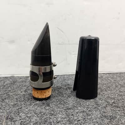 H. Selmer "Centered Tone" Bb Clarinet 1958 - Serial #R5569 - Black image 7