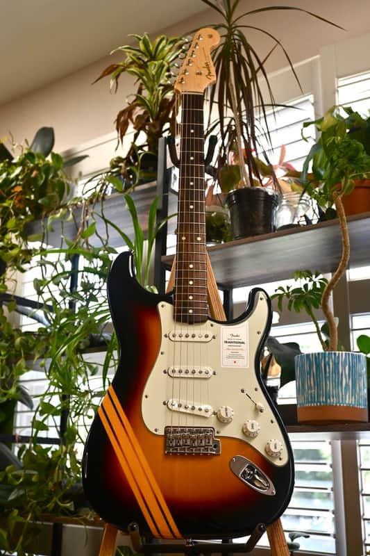 *New in Box* Fender MIJ Traditional '60s Stratocaster 2025 Collection  Competition 3-Color Sunburst Japan image 1