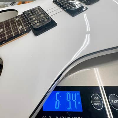 Ibanez GIO Series GRGA120 2016 - White image 6
