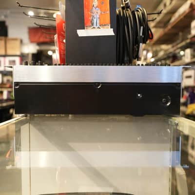 Behringer Ultra-Graph Pro GEQ3102 2-Channel 31-Band Graphic Equalizer - Used image 7