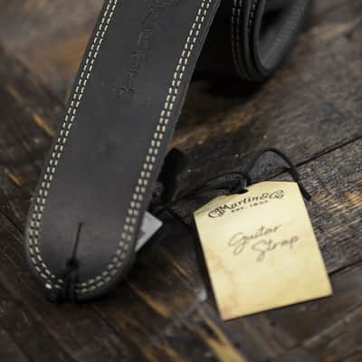 Martin Black Ball Glove Leather Guitar Strap (18A0013) image 1