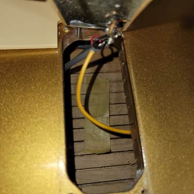 Gibson Les Paul Signature Bass 1974 - Gold Top image 22