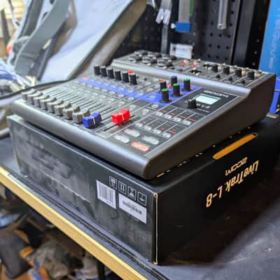 Zoom LiveTrak L-8 Digital Mixer / Recorder image 2
