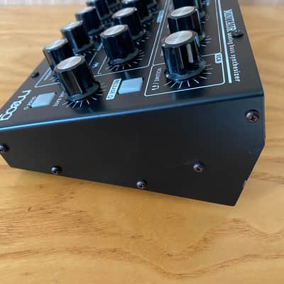 Moog Minitaur Rev2 TBP002 2012 - Present - Black image 4
