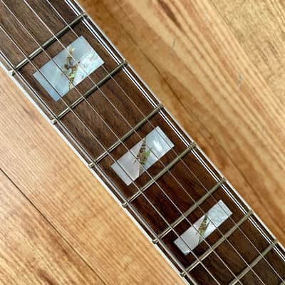 Epiphone Emily Wolfe "White Wolfe" Signature Sheraton Aged Bone White image 10