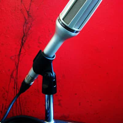 Vintage 1980's Shure SM59 dynamic cardioid microphone Low Z USA w mic clip & pouch SM58 SM54 SM53 image 5