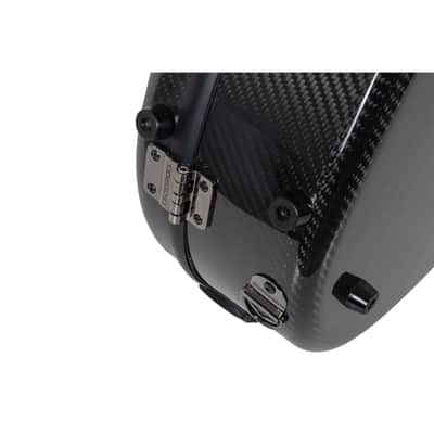 Crossrock Air 4/4 Classical Guitar Flight Case, 100% Carbon Fiber Hard Shell with Backpack and Protective Cover image 4