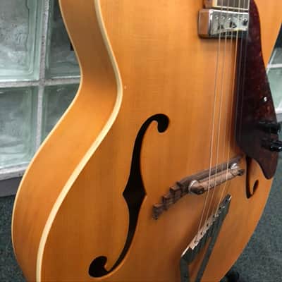 GRETSCH G100CE JAZZ ARCH TOP image 2
